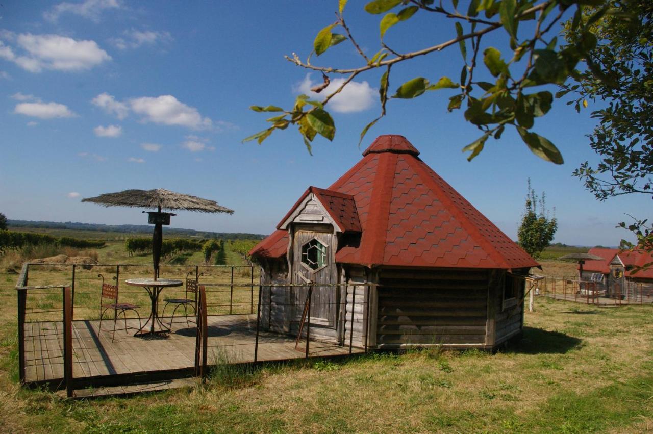Village Privatise De Cabanes Insolites D'Ananda Ma Saint-Aubin-de-Lanquais Εξωτερικό φωτογραφία